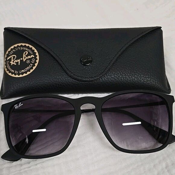 Ray Ban Chris Sunglasses RB 4187 622/8G 54▪︎18 145 Rubber Black Gradient Gray - Picture 2 of 8